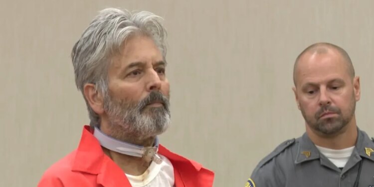 Man accused of killing wife in Winsted faces judge