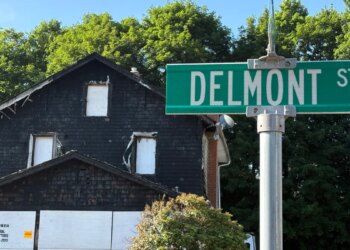 2 cats remain missing after flames rip through Manchester home