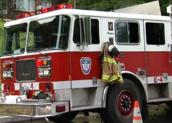 Woman dies after house fire in Waterbury