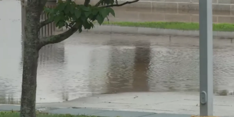 ‘Significant water main break' impacting multiple neighborhoods in Waterbury: city officials