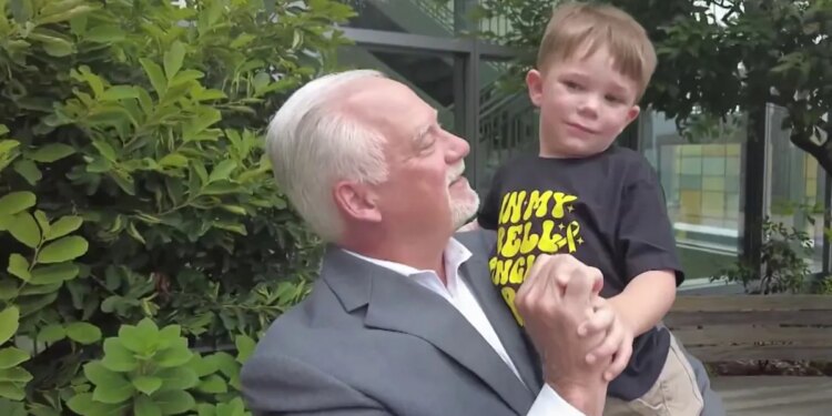5-year-old Connor celebrates end of cancer treatment at Smilow Cancer Hospital