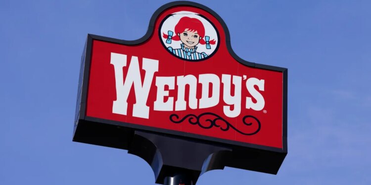 Woman alleges Wendy's meal caused foodborne illness, led to $93K in medical bills