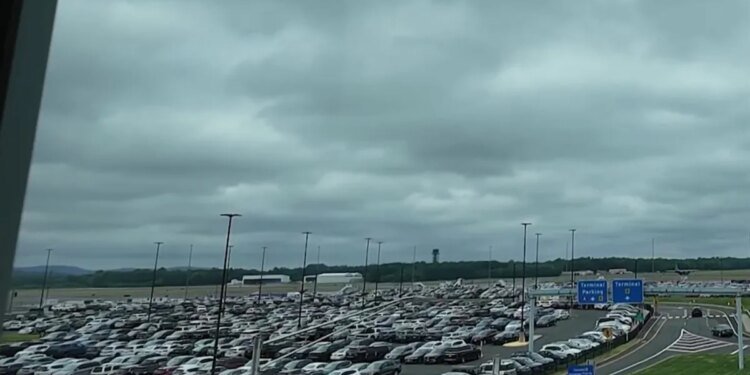 Bradley Airport adds 1,500 parking spaces as lots fill up during peak travel