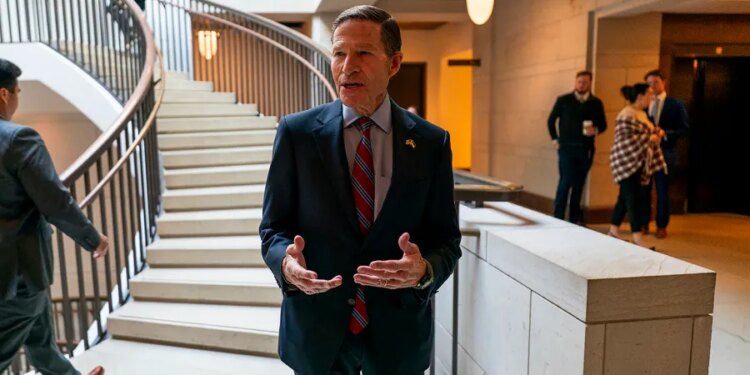 CT primaries show push for generational change; Blumenthal says 'age is a state of mind'