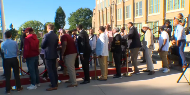 Hartford students get loud first-day welcome from Calling All Brothers