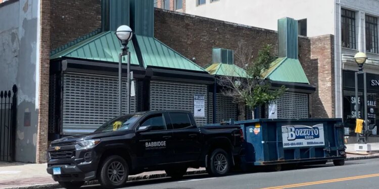Tong announces permanent closure of New Haven retailer accused of illegally selling cannabis products