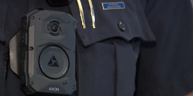 Clinton PD roll out body cameras that translate foreign languages in real time